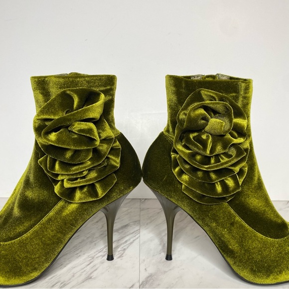 New! Jeffrey Campbell Florette Green Crushed Velvet Pointy Toe Heel Bootie 7 - Picture 8 of 14